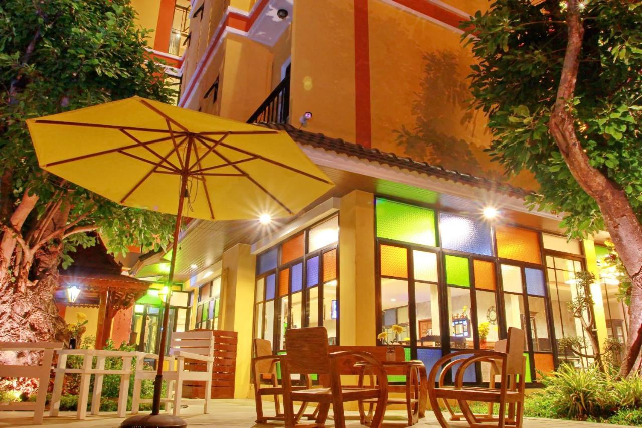 Boonme Heritage Phitsanulok Extérieur photo