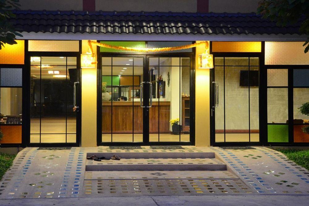 Boonme Heritage Phitsanulok Extérieur photo